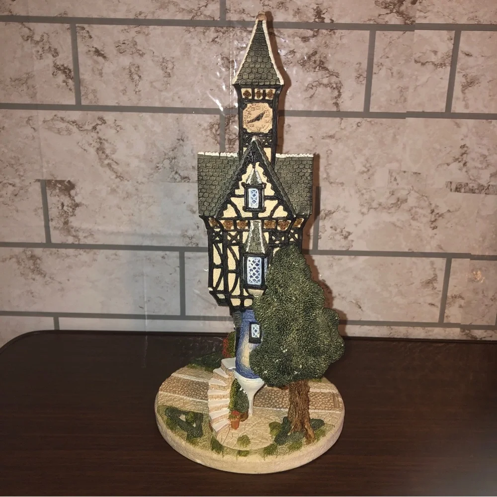 The shoemaker’s dream clocktower boot figurine‎ John Herbert 1990 John Hine
